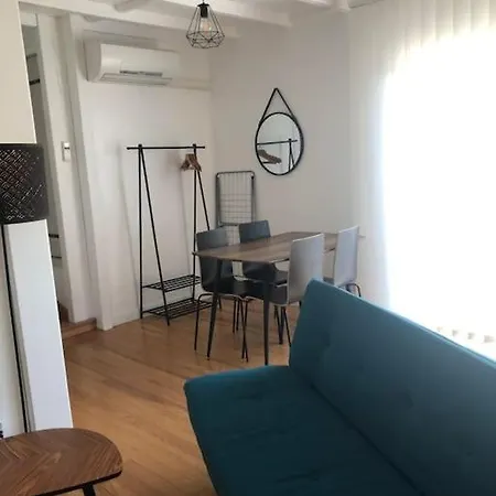 Appartamento Independant Dans Maison Basque