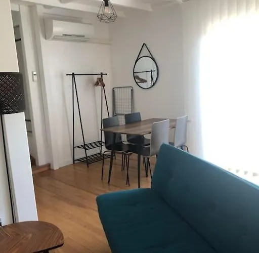 Lejlighed Independant Dans Maison Basque